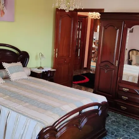 Feriehus Moradia Em *